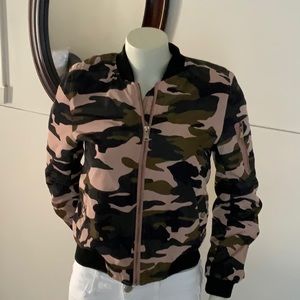 Bomber jacket